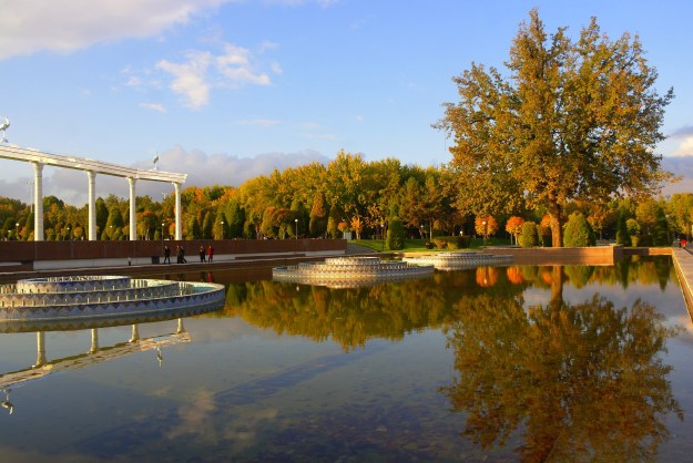 Mustaqilik Maydoni, Tashkent. 